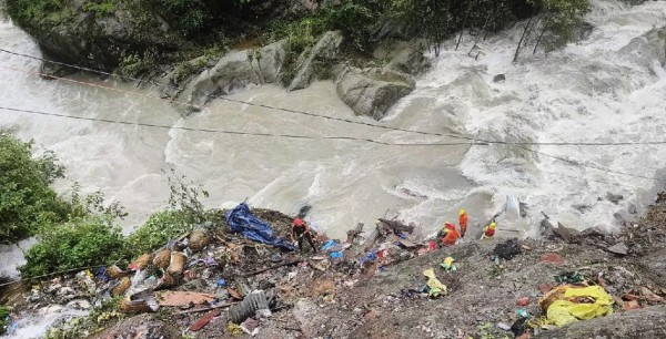 भारतको रुद्रप्रयागमा पहिरो, १० नेपालीसहित १९ जना बेपत्ता 